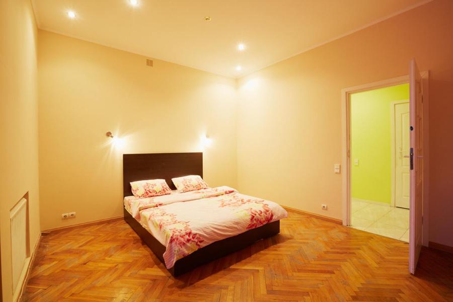 Stay Lviv Apartments Habitación foto
